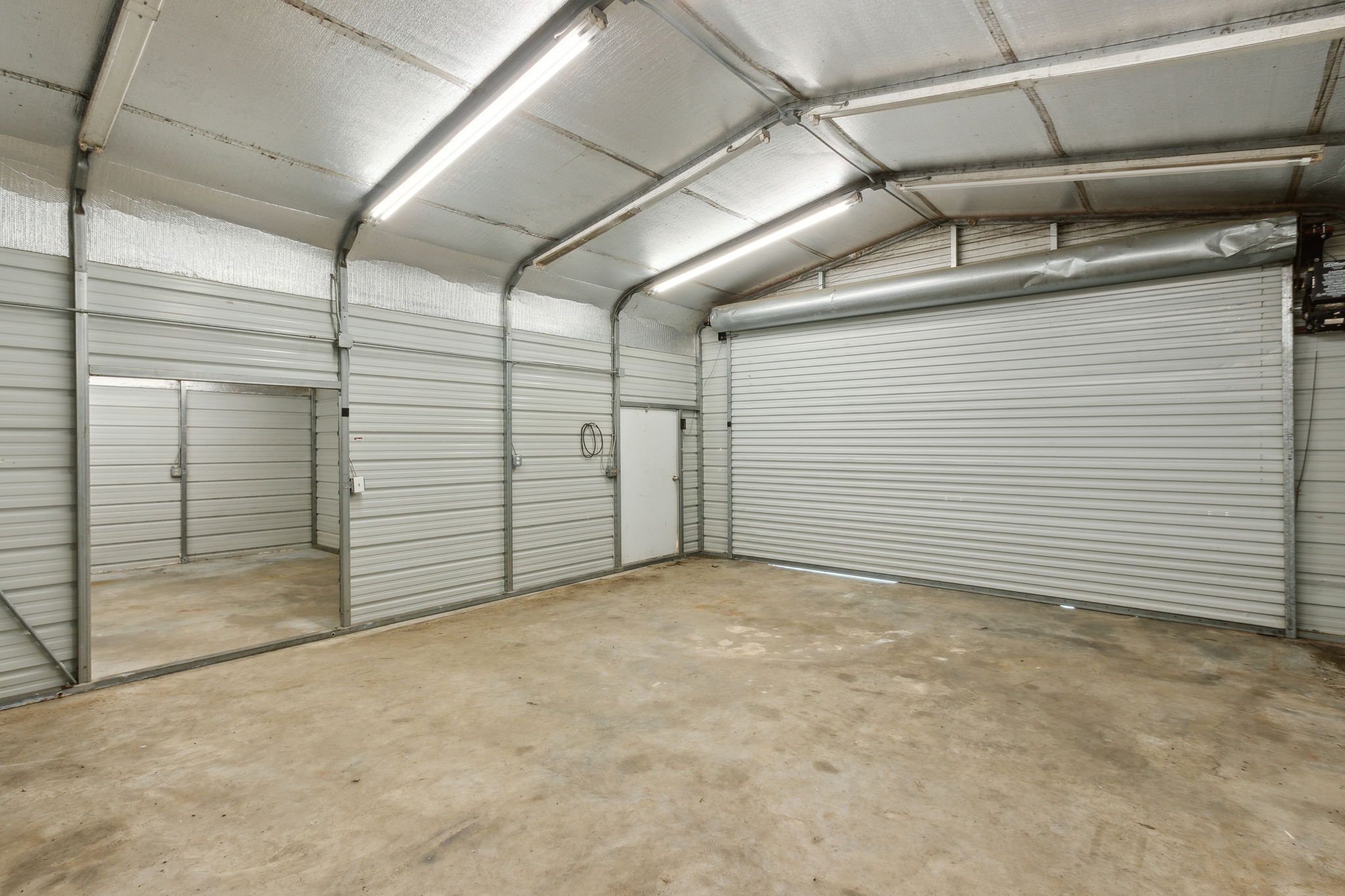 Carport/Garage