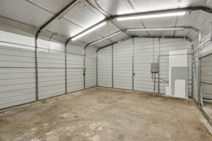Carport/Garage