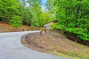 2745 Galloway Rd, Blue Ridge, GA 30513, USA Photo 15