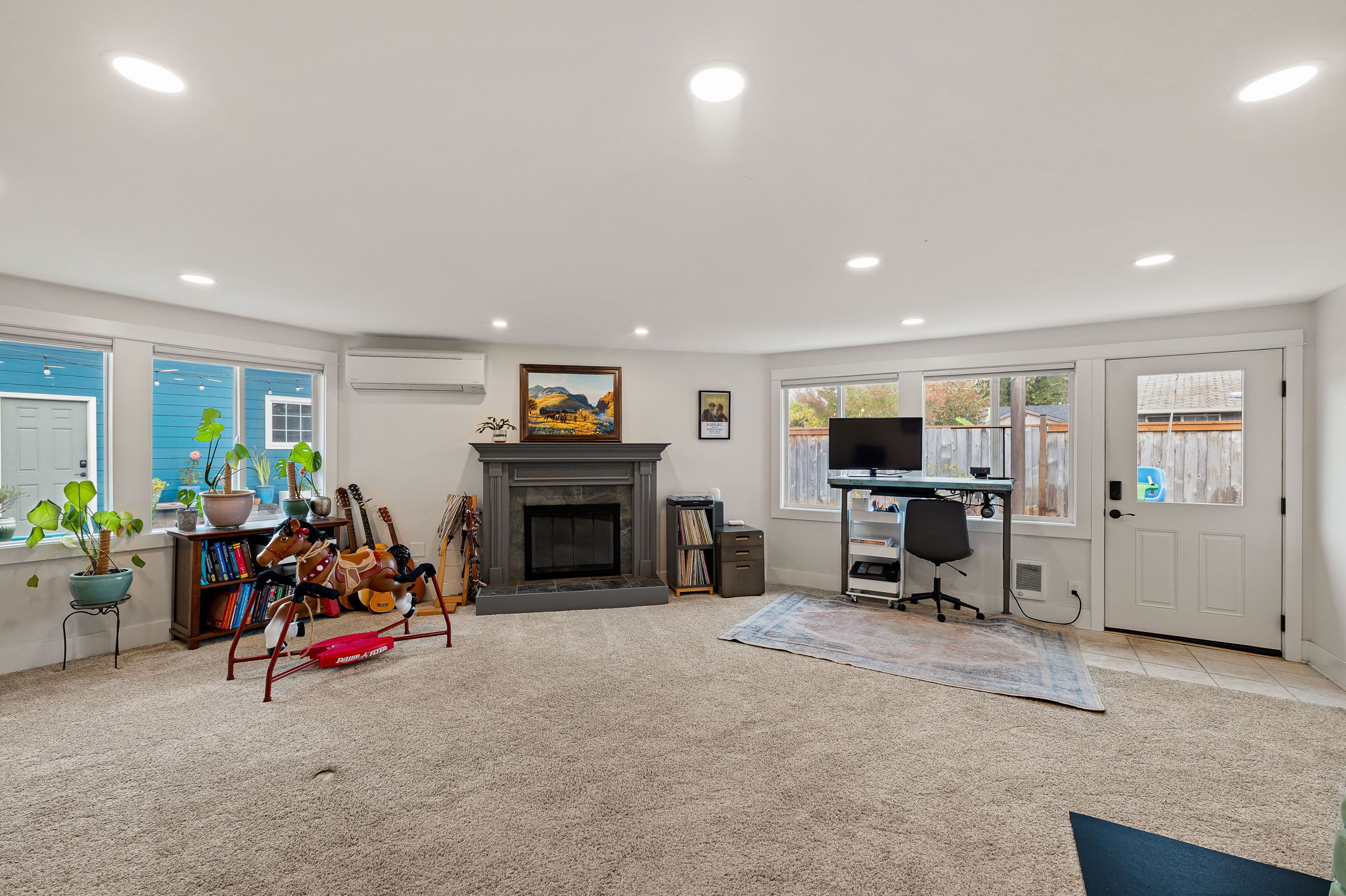  Photo 38