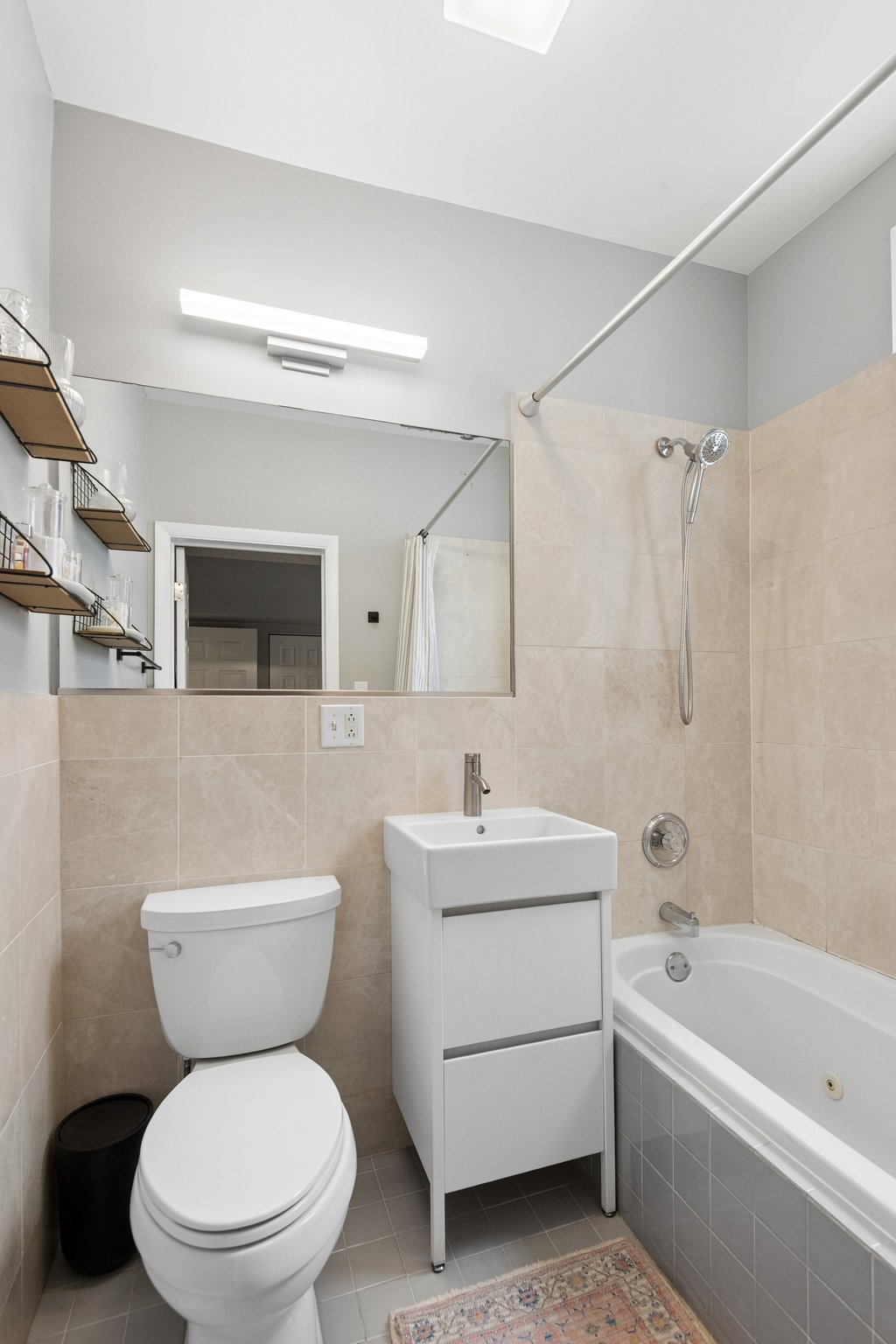 2747 N Spaulding Ave 2_015.jpg