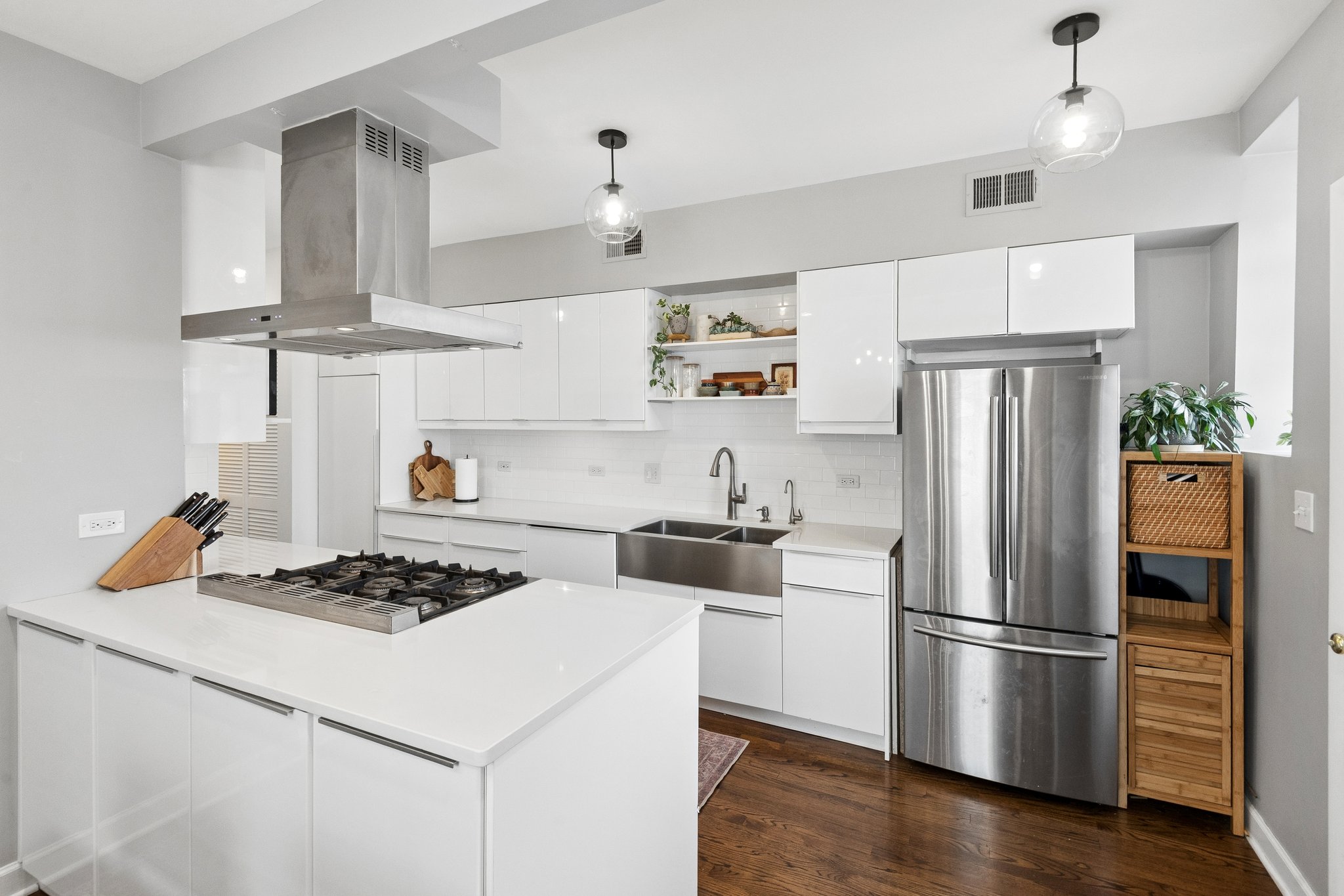 2747 N Spaulding Ave 2_021.jpg