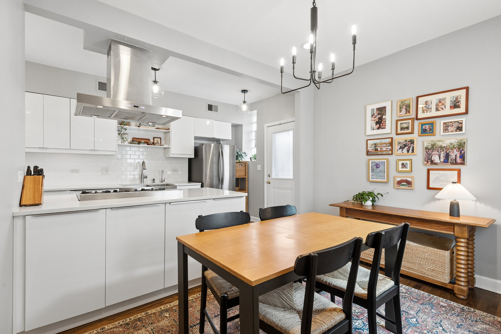 2747 N Spaulding Ave 2_022.jpg