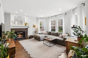 2747 N Spaulding Ave 2_007.jpg