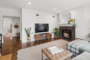 2747 N Spaulding Ave 2_008.jpg