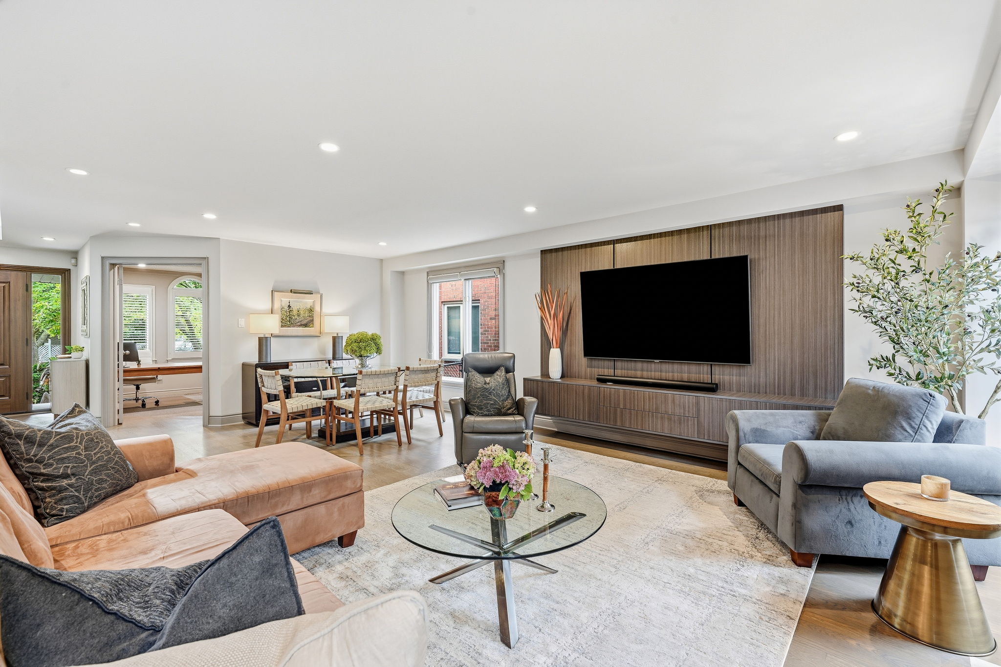  Photo 29