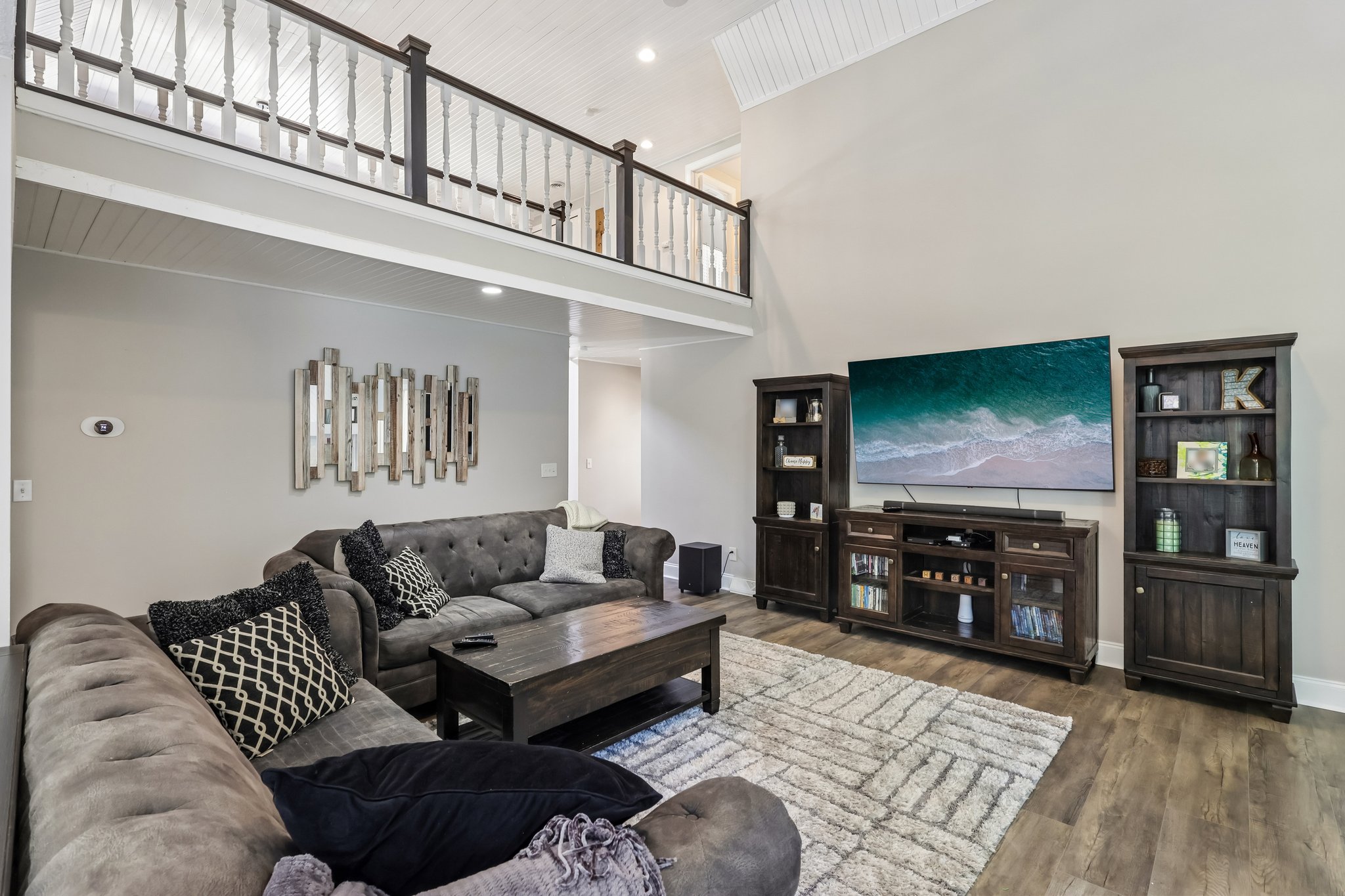 Dellwood Dr-S2506-012.jpg