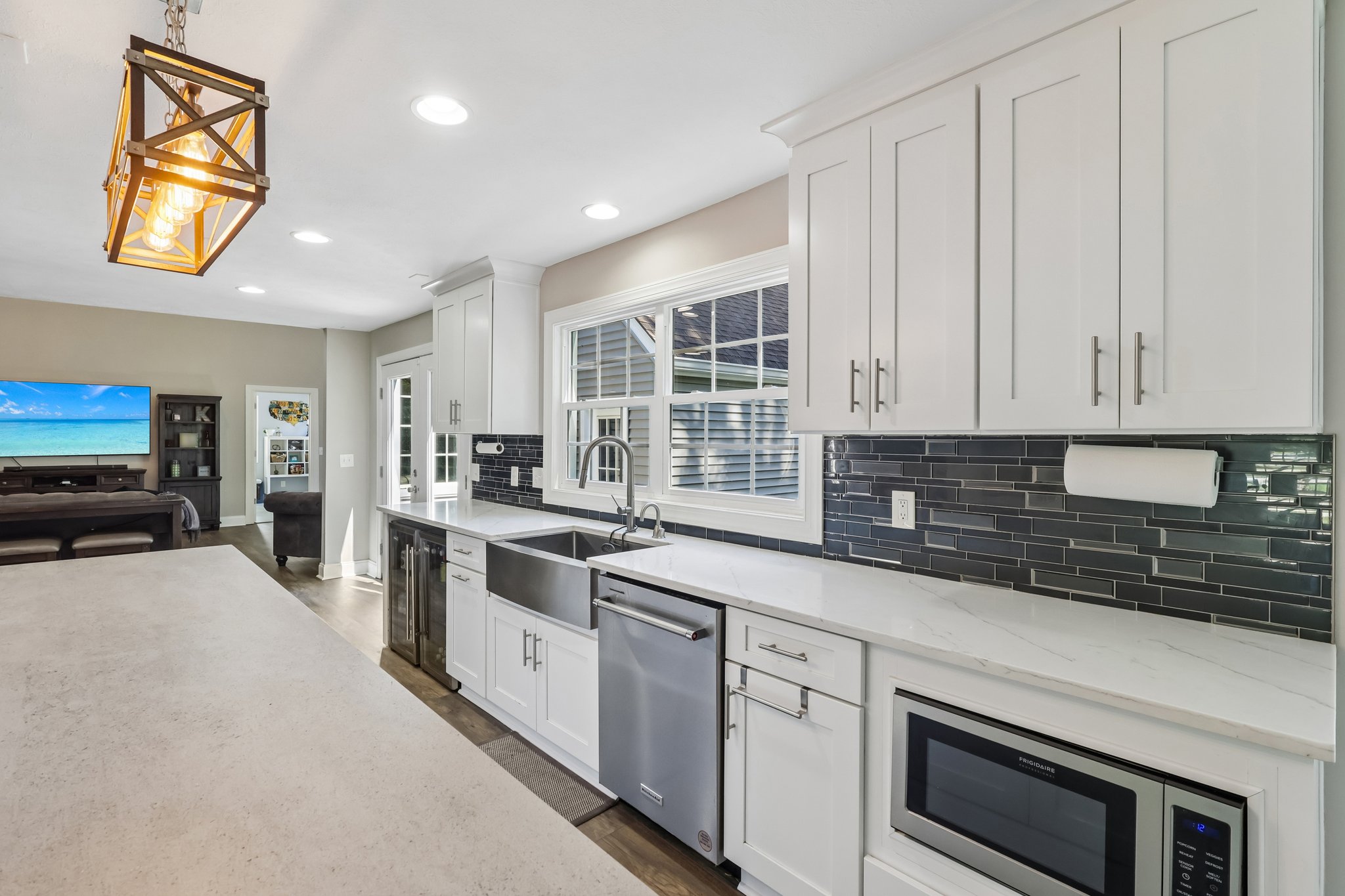 Dellwood Dr-S2506-041.jpg