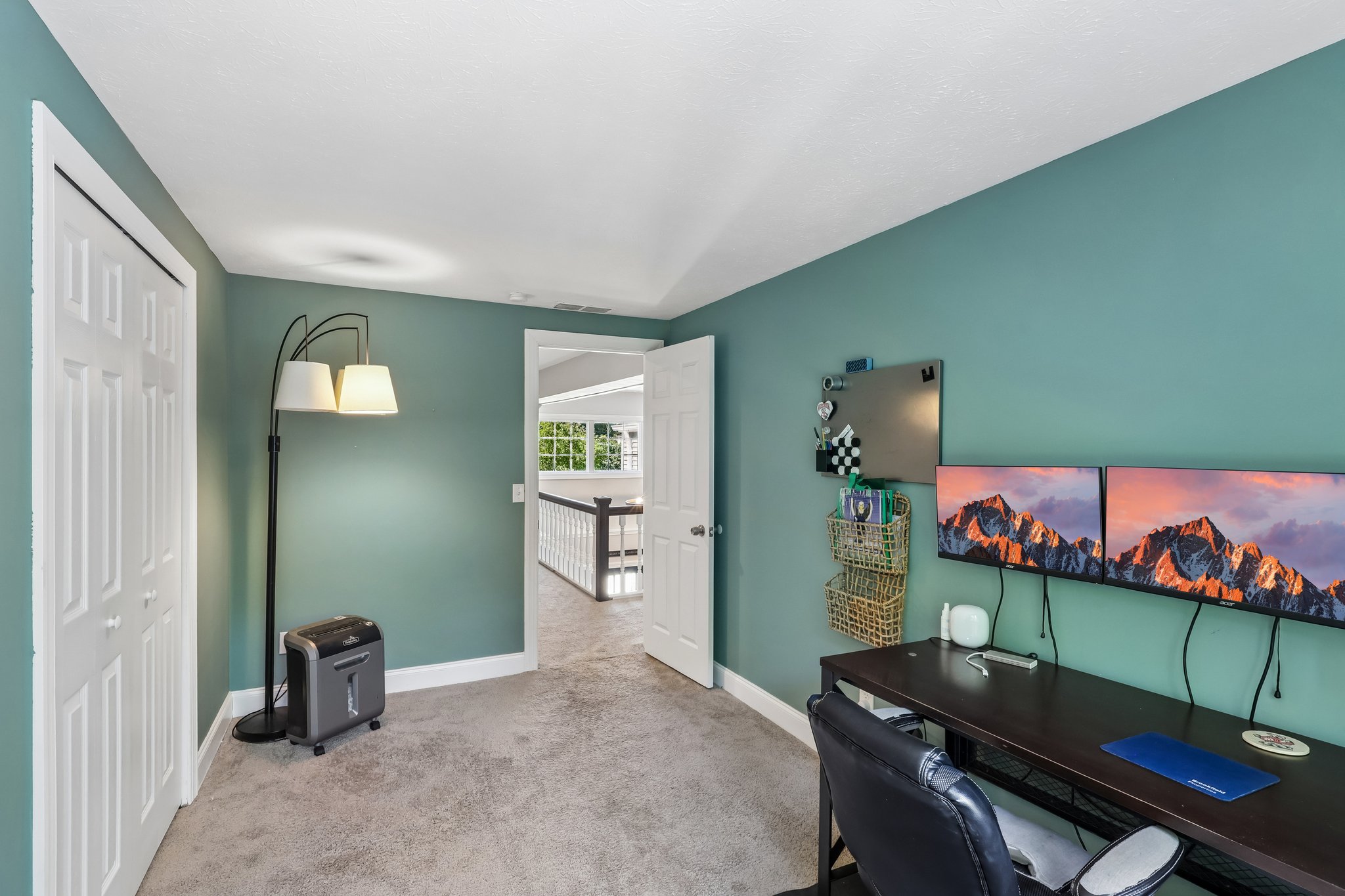 Dellwood Dr-S2506-060.jpg