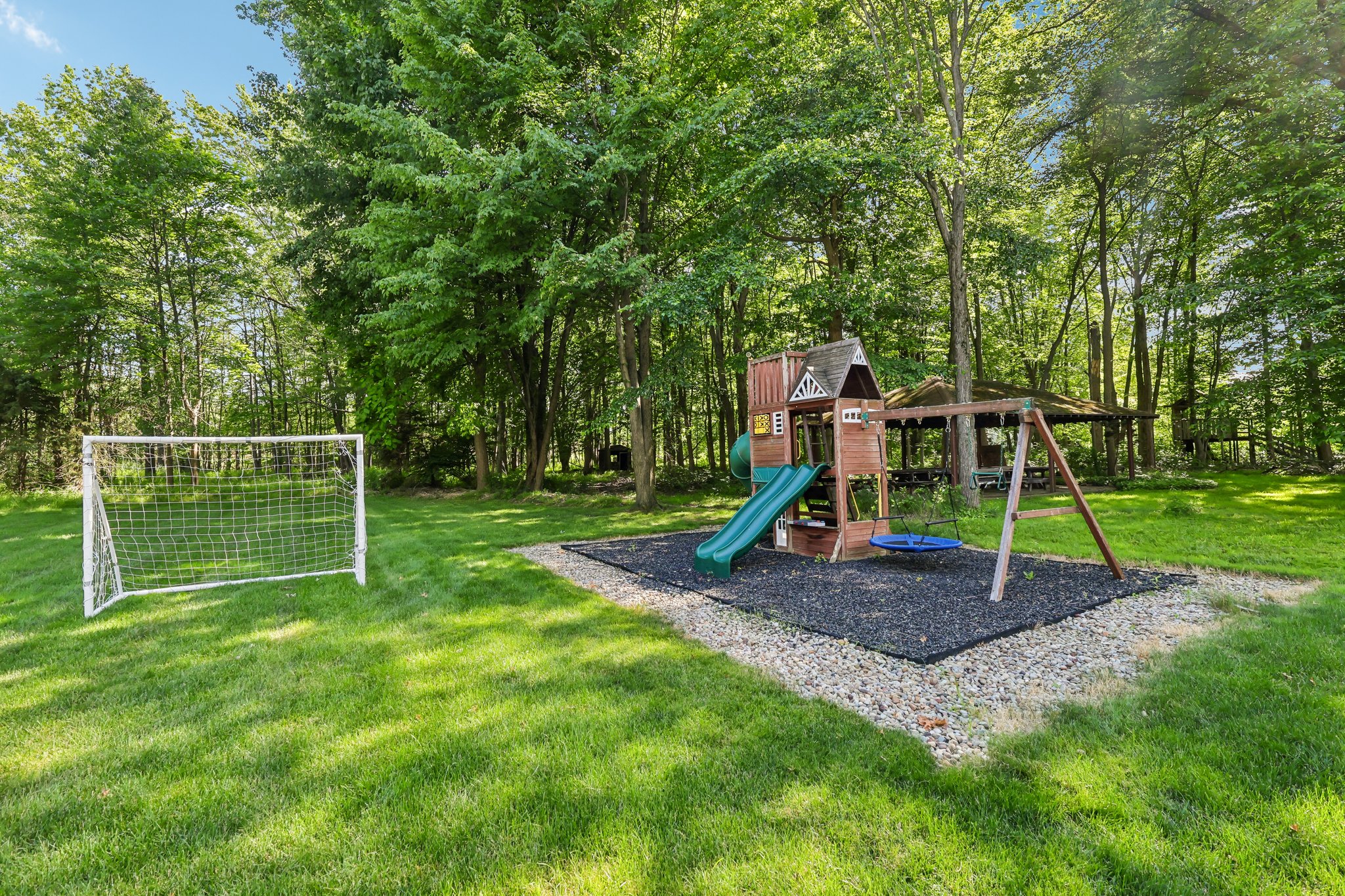 Dellwood Dr-S2506-084.jpg