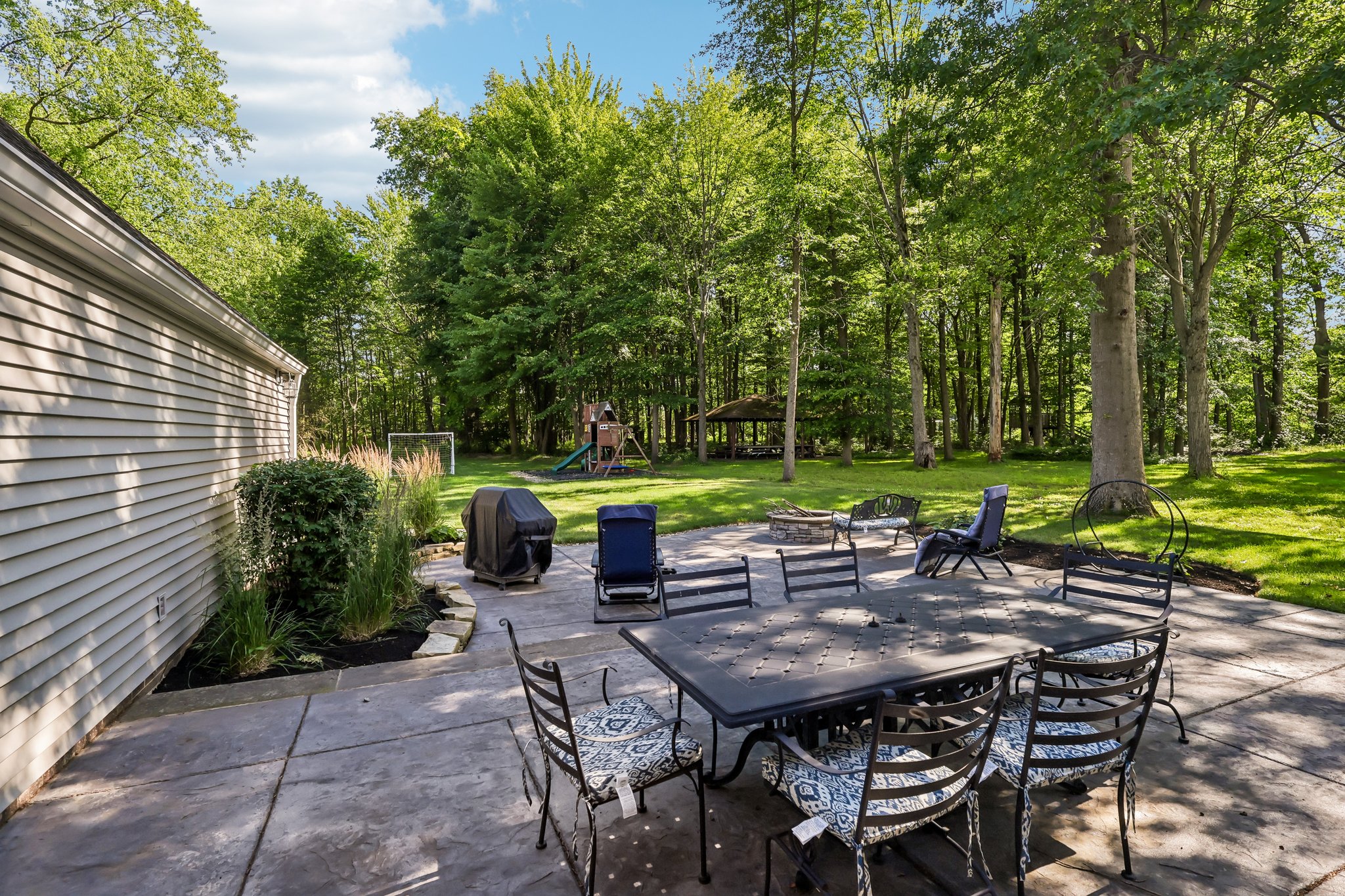 Dellwood Dr-S2506-088.jpg