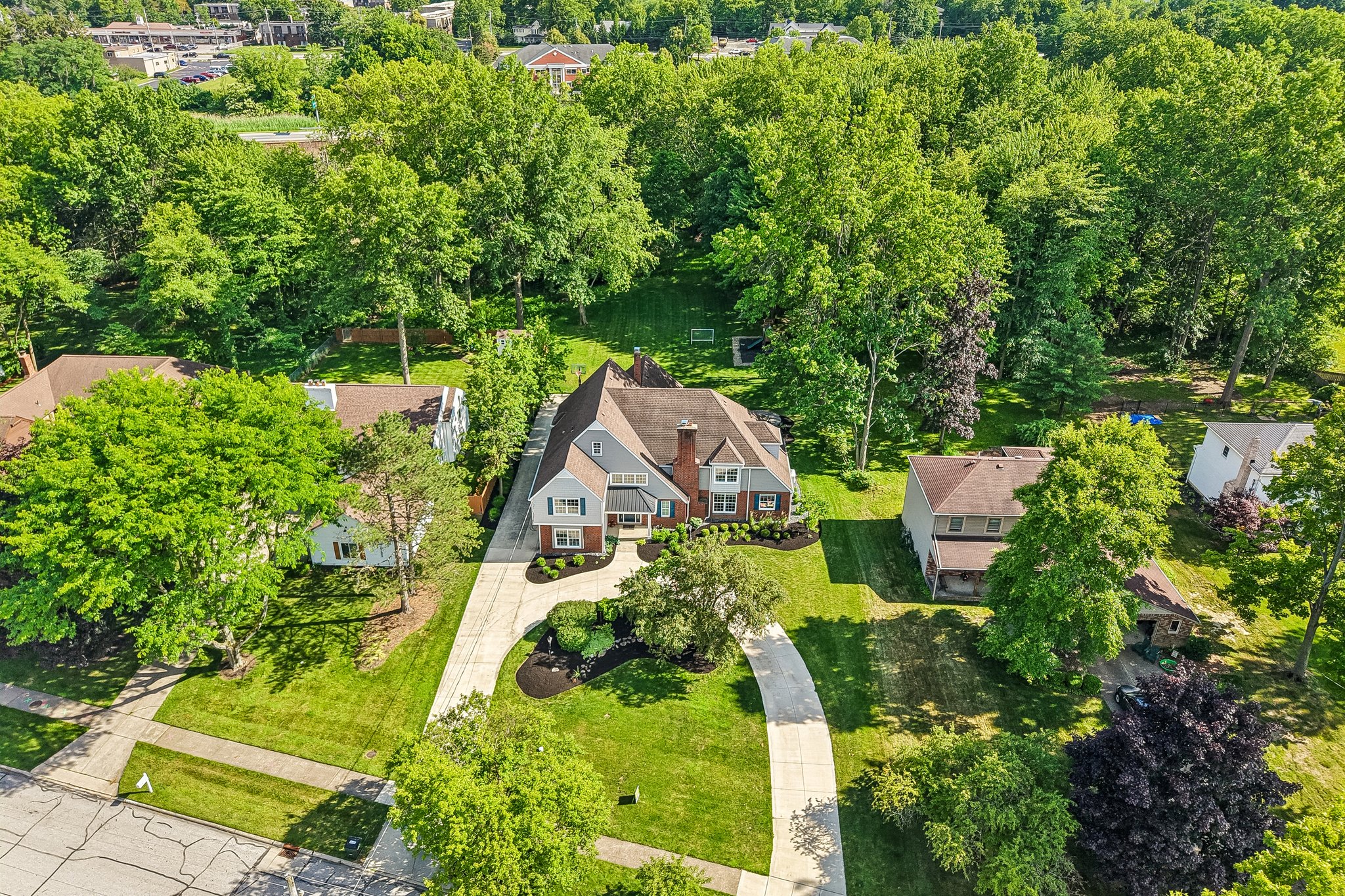 Dellwood Dr-S2506-098.jpg