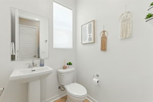  Photo 38