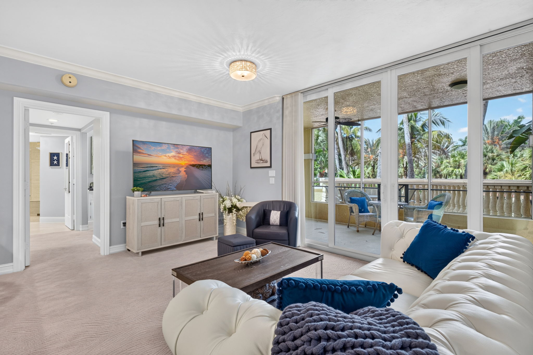 RS - Living Room 1 of 4