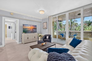 RS - Living Room 1 of 4