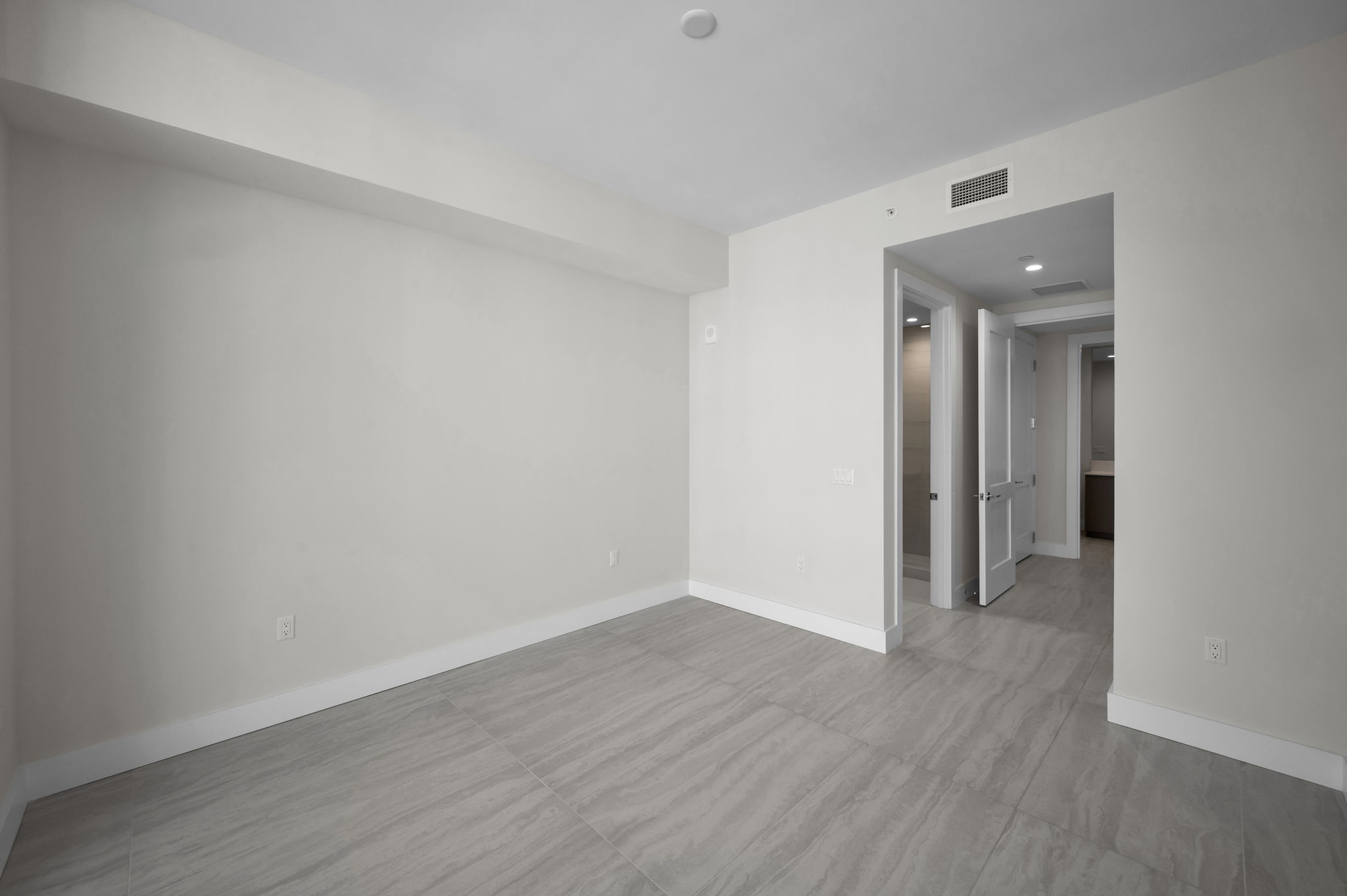Bedroom2c
