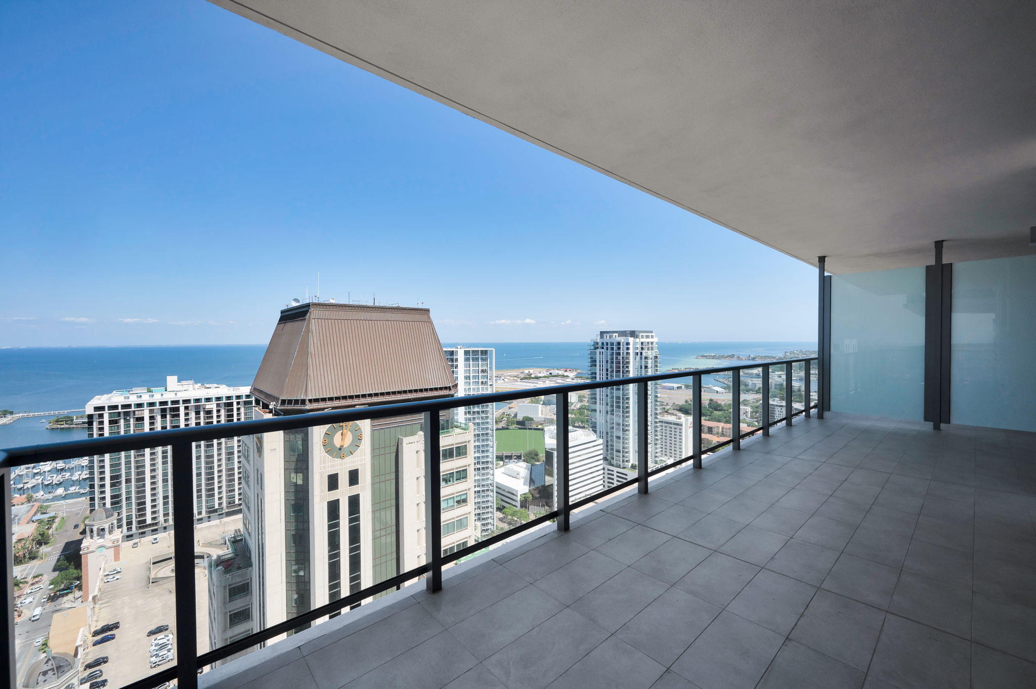 Balcony6