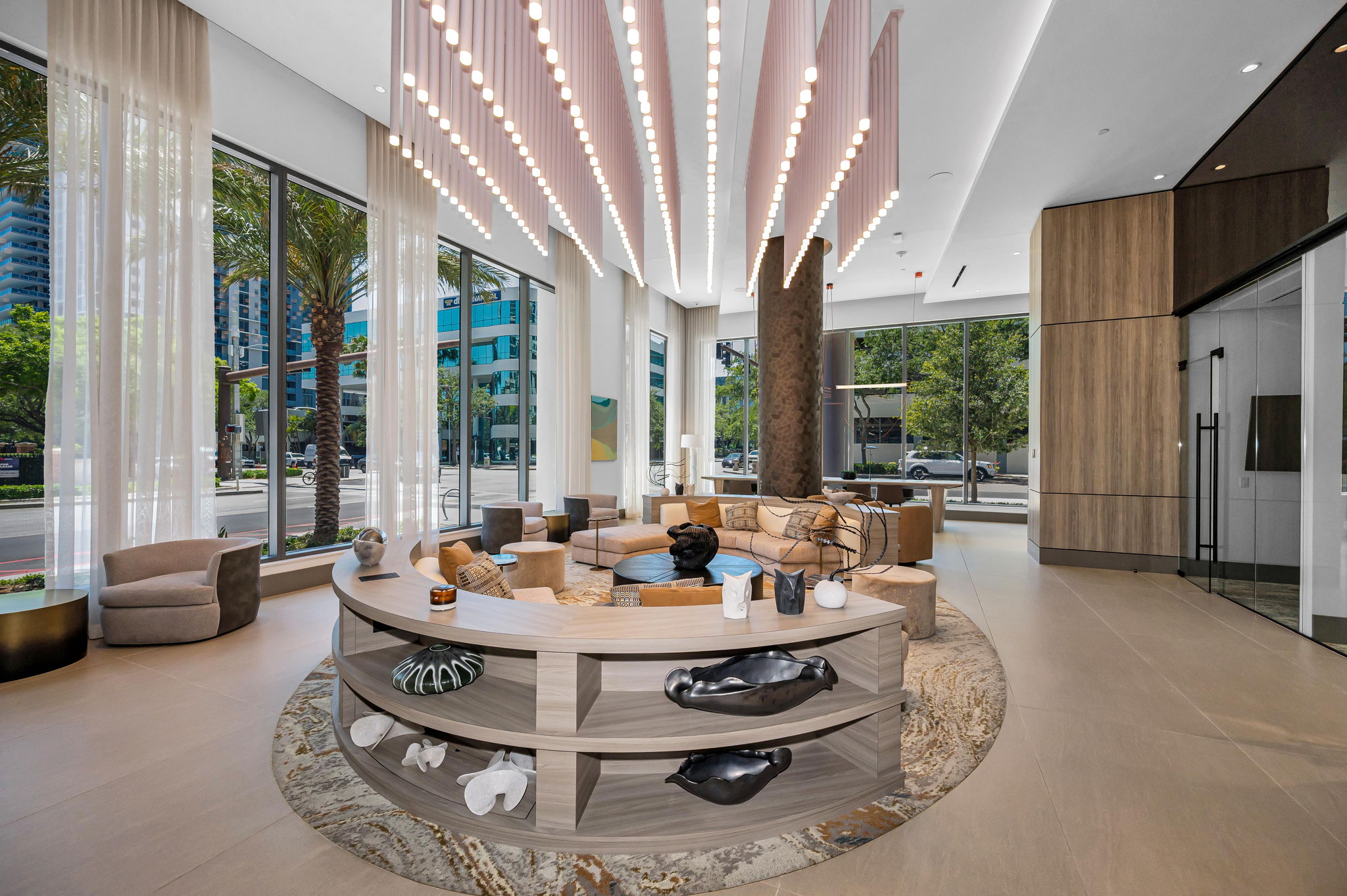 Lobby16