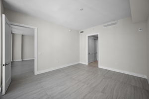 Primary Bedroom1d