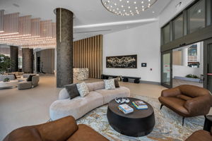 Lobby4