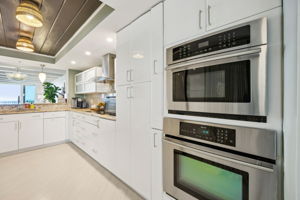 Built in Microwave/Oven