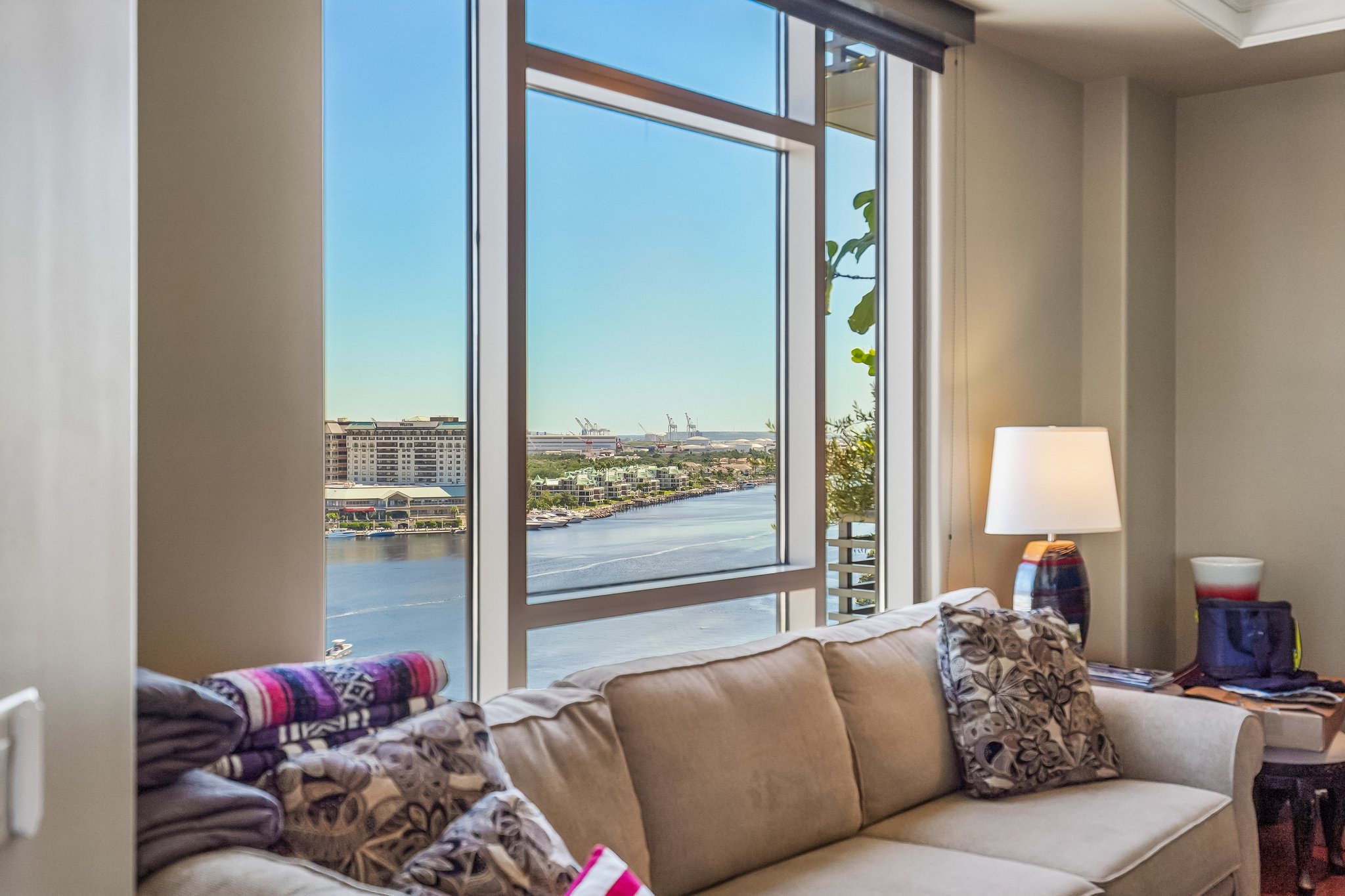Bayshore Blvd 1204-S2310-007.jpg