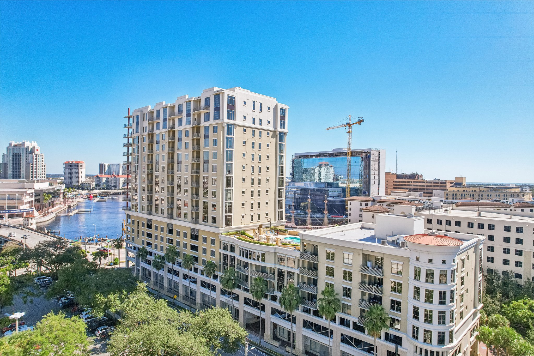 Bayshore Blvd 1204-S2310-048.jpg