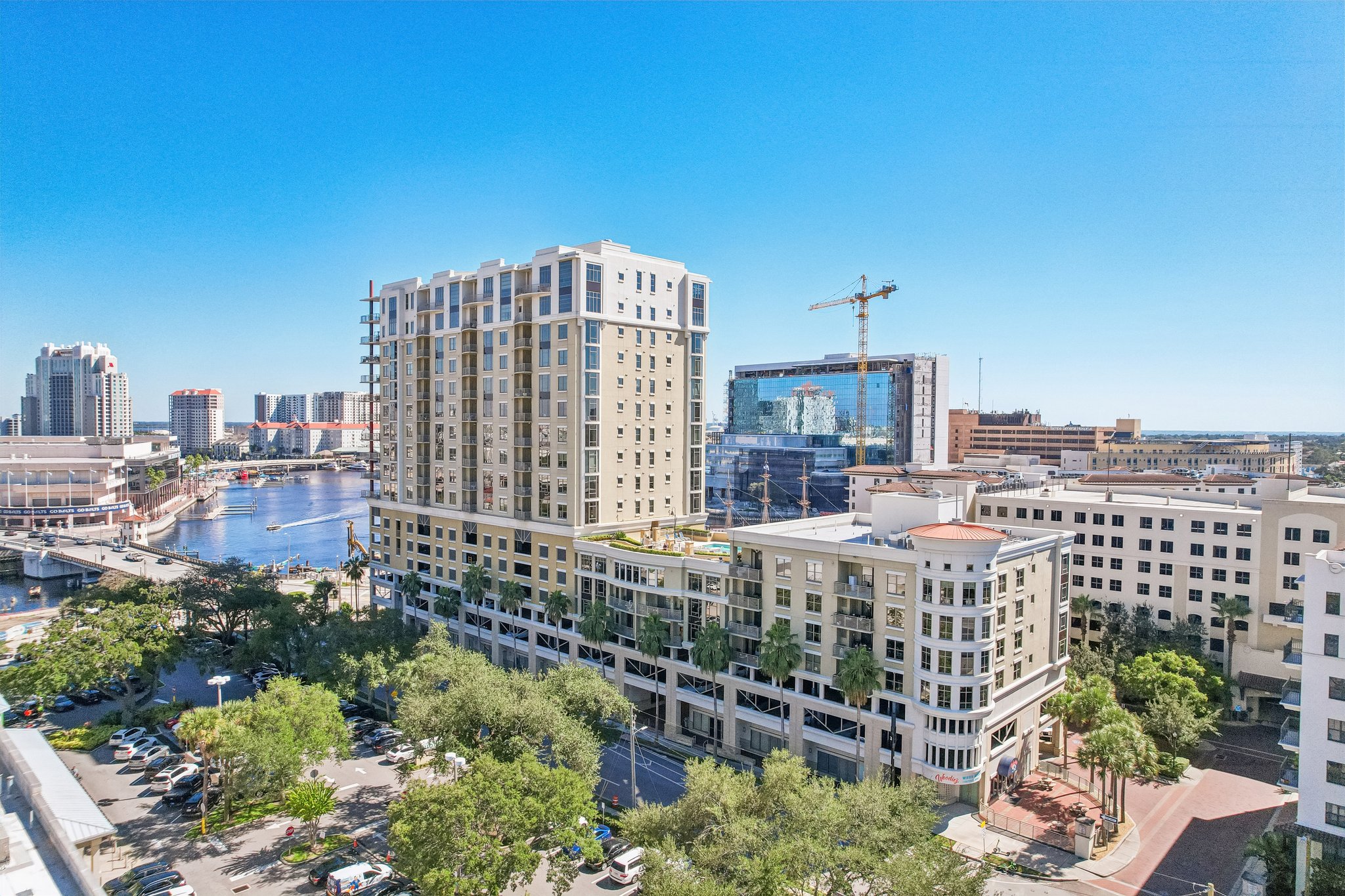 Bayshore Blvd 1204-S2310-049.jpg