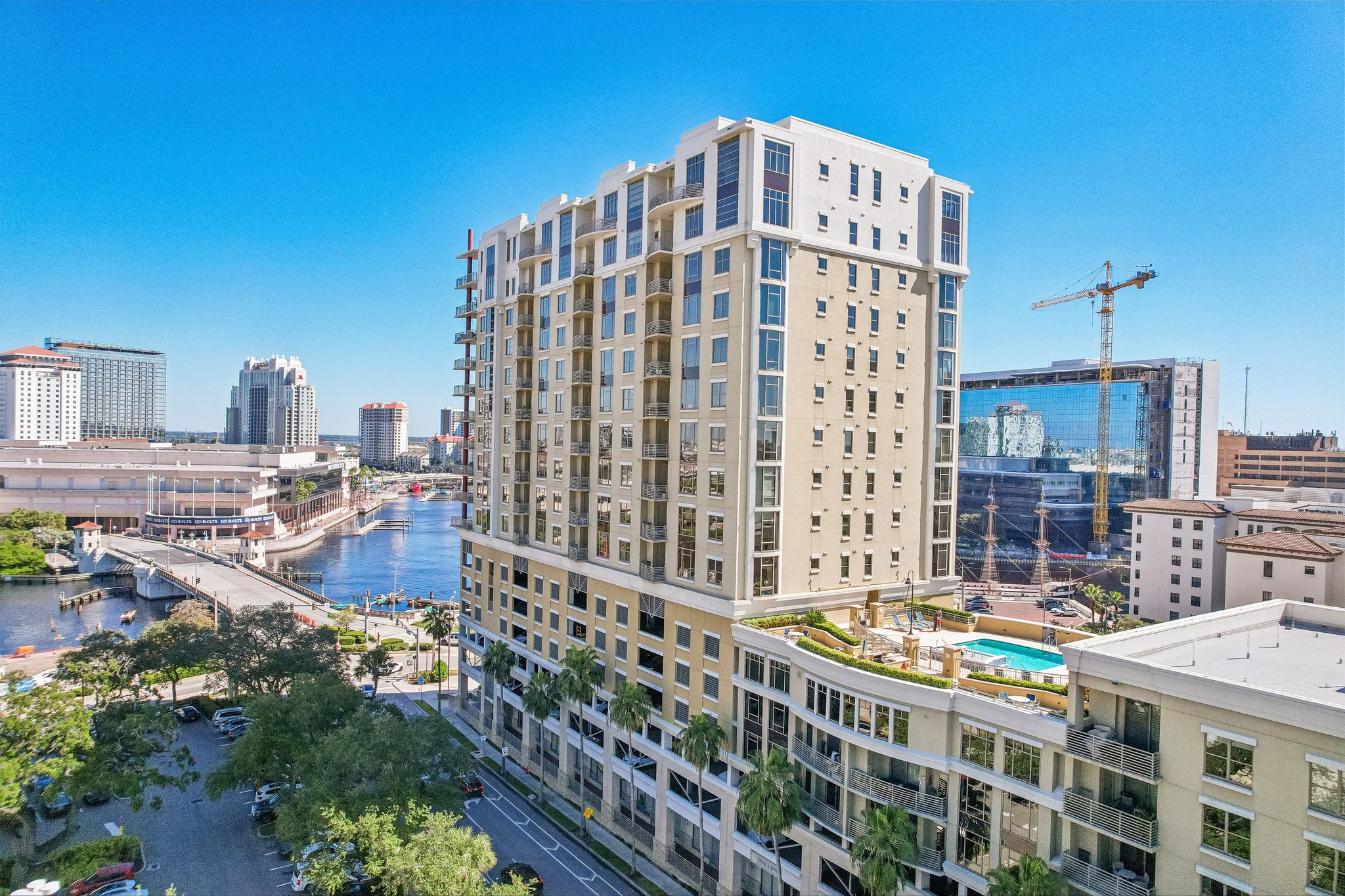 Bayshore Blvd 1204-S2310-050.jpg