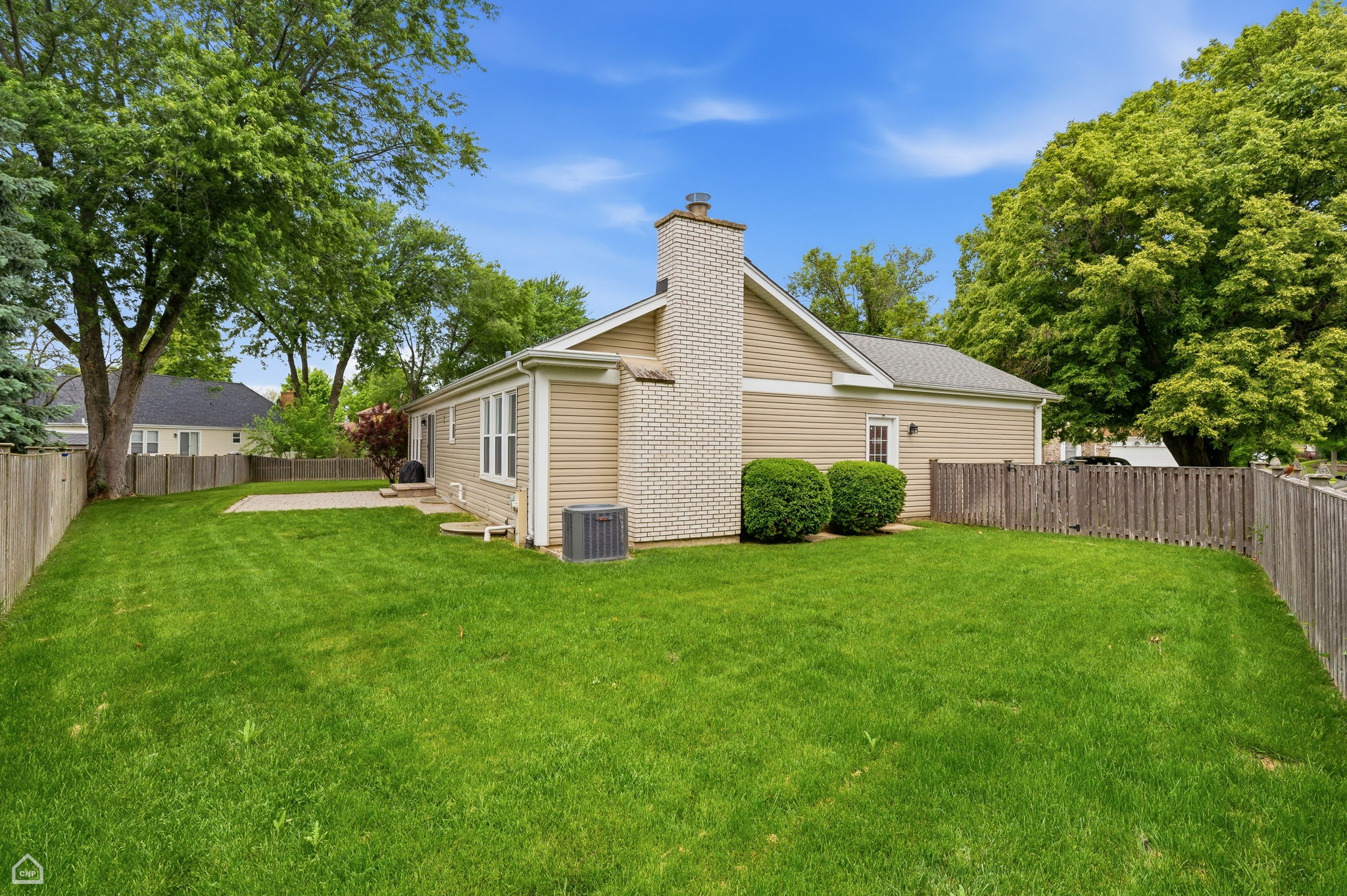 275 Essex Ct - Joshua Kosar_004