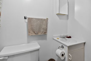  Photo 40