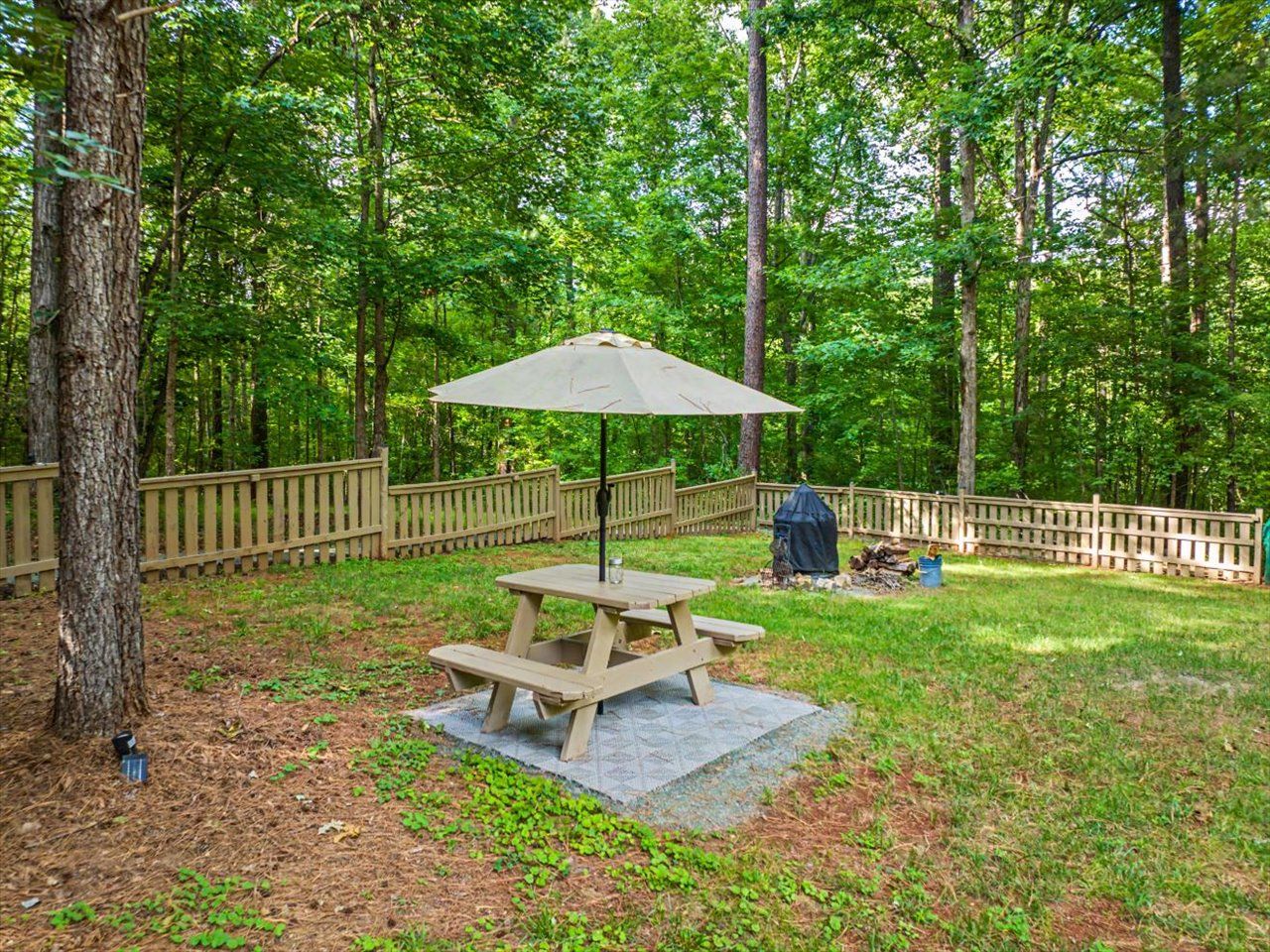 093-Picnic Area
