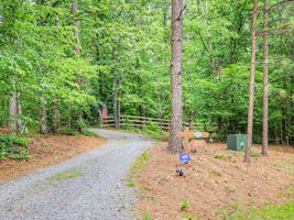 118-Driveway Entry
