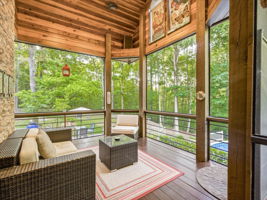 014-Screened Porch