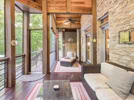 016-Screened Porch