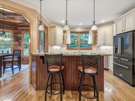 025-Kitchen