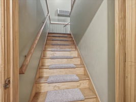 065-Steps to Bedroom Suite