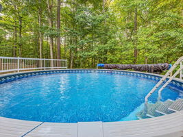 084-Pool