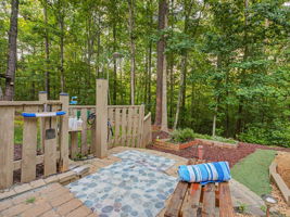 087-Outdoor Shower