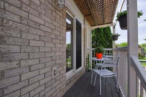  Photo 34