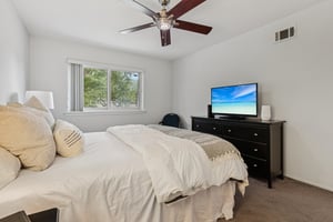 Storm Dr-S0708-018.jpg