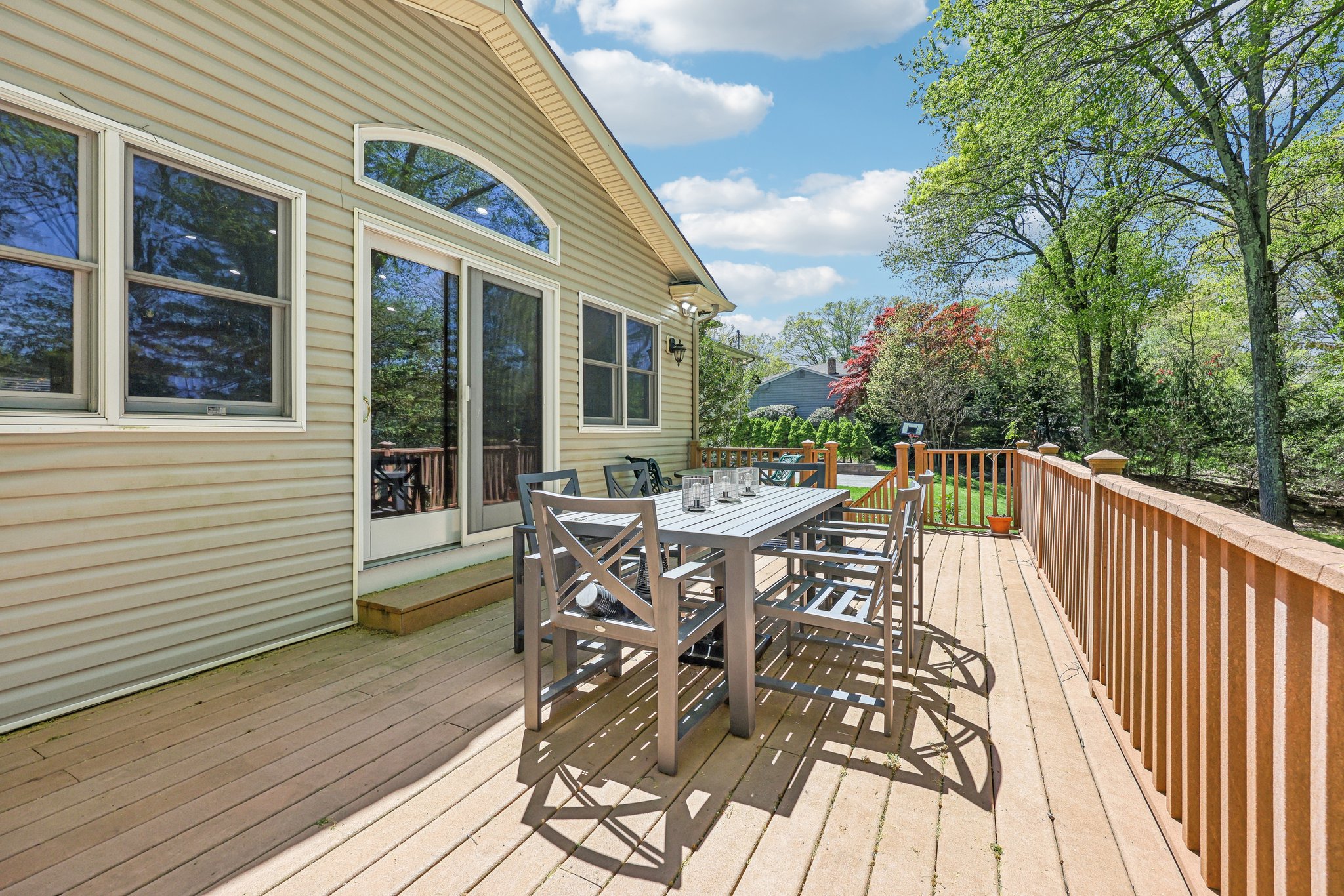 Sycamore Ct-0105-039.jpg