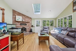 Sycamore Ct-0105-005.jpg