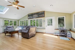 Sycamore Ct-0105-007.jpg