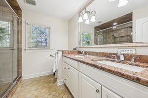 Sycamore Ct-0105-023.jpg