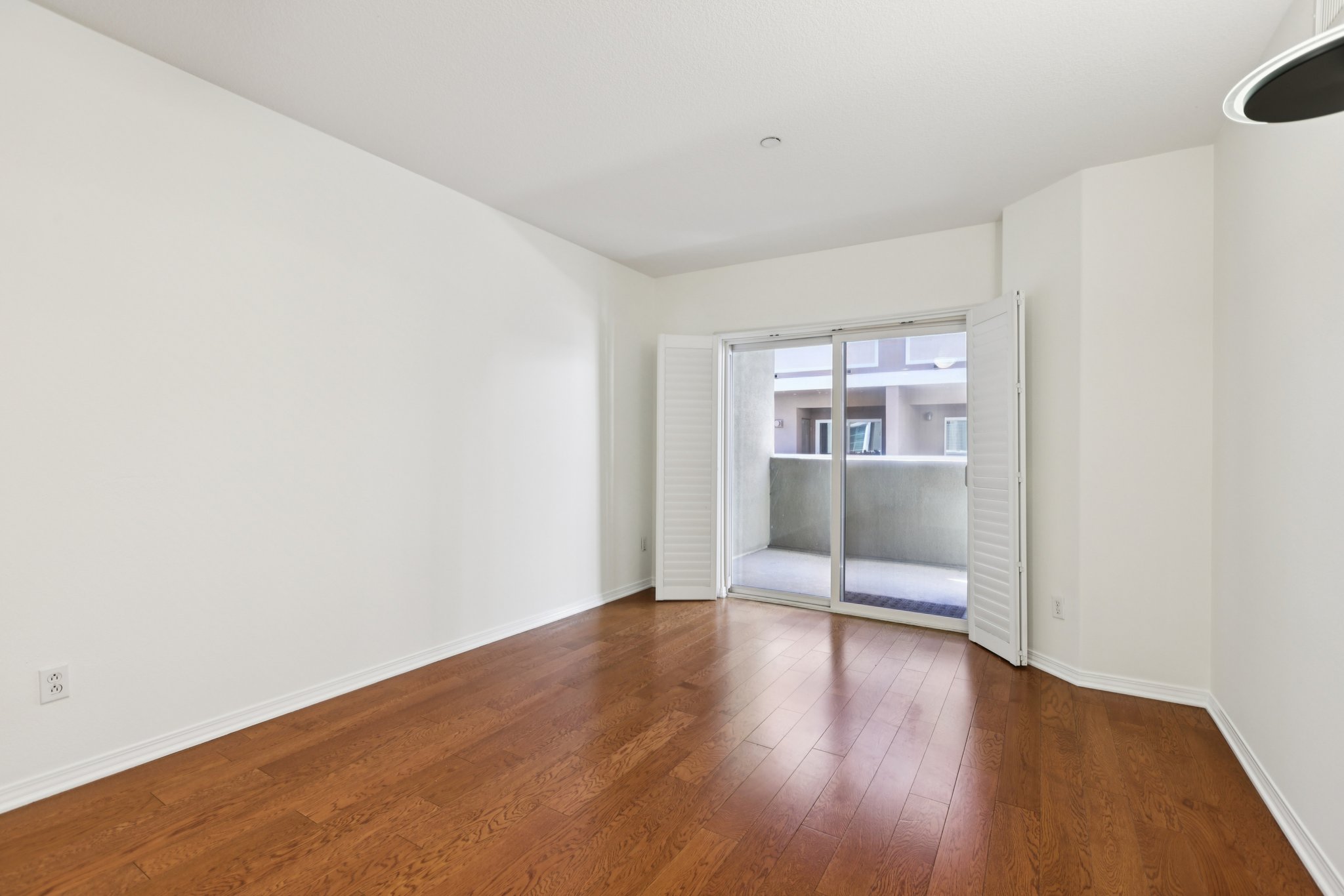 Artesia Blvd-S1301-004.jpg