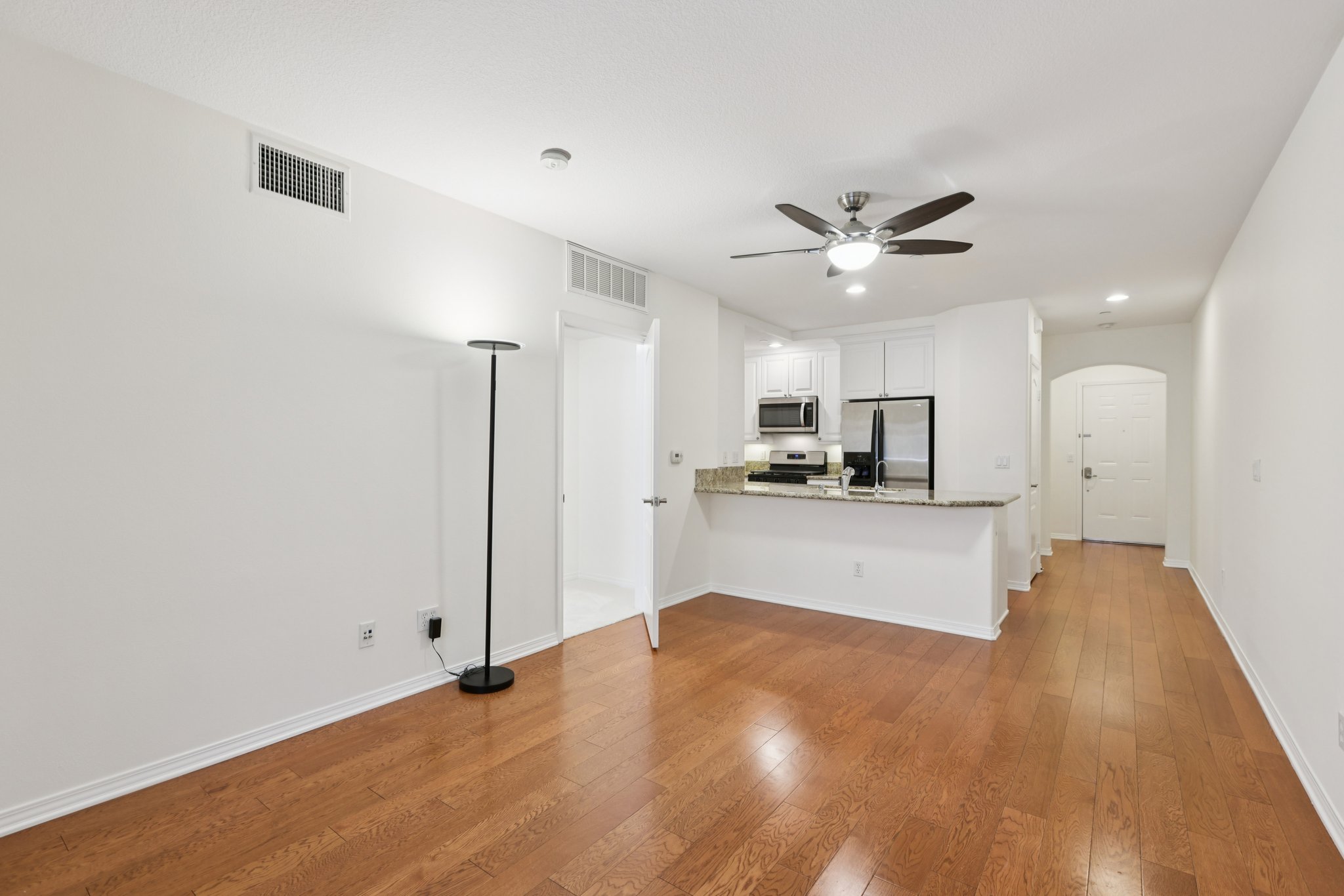 Artesia Blvd-S1301-005.jpg