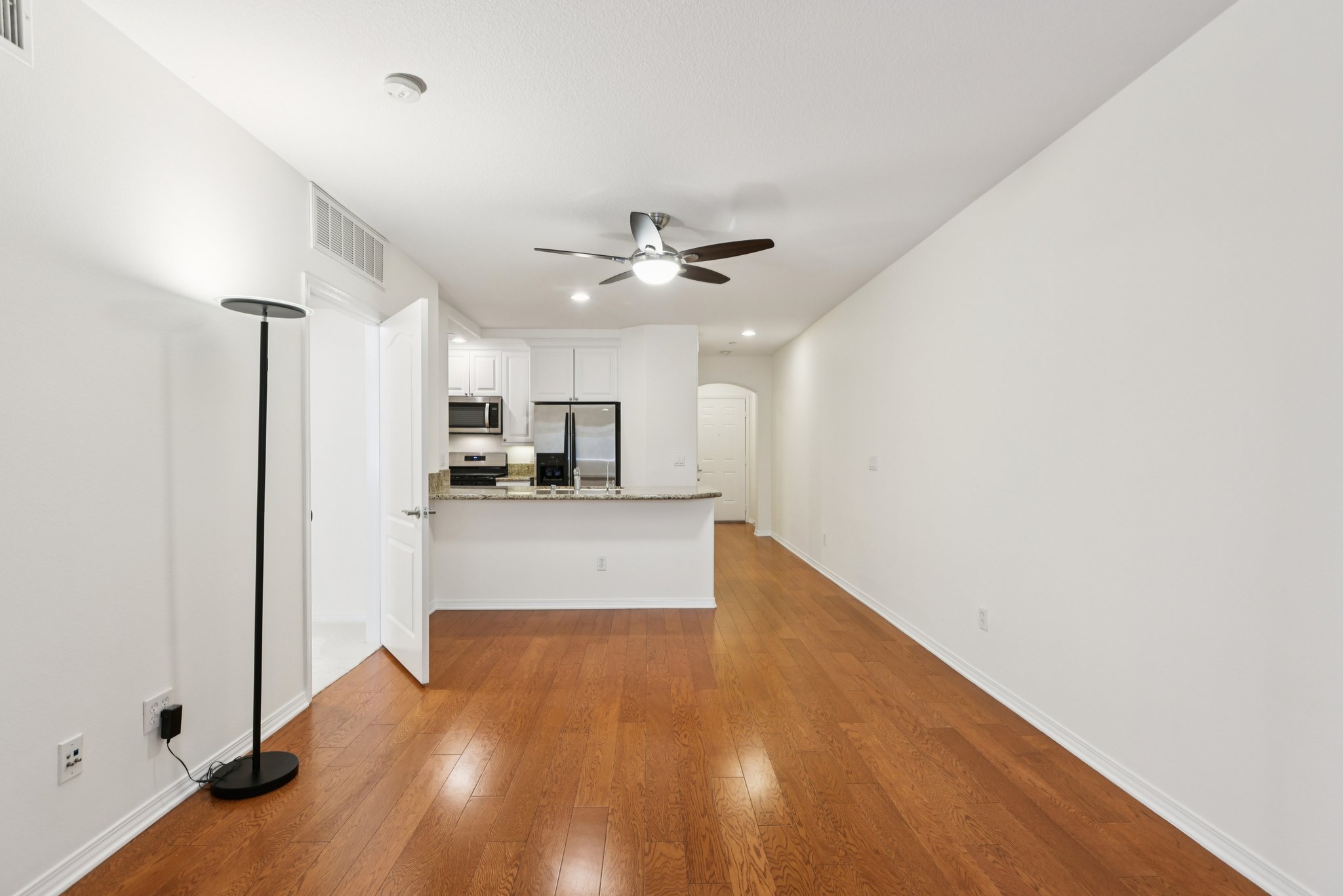 Artesia Blvd-S1301-006.jpg