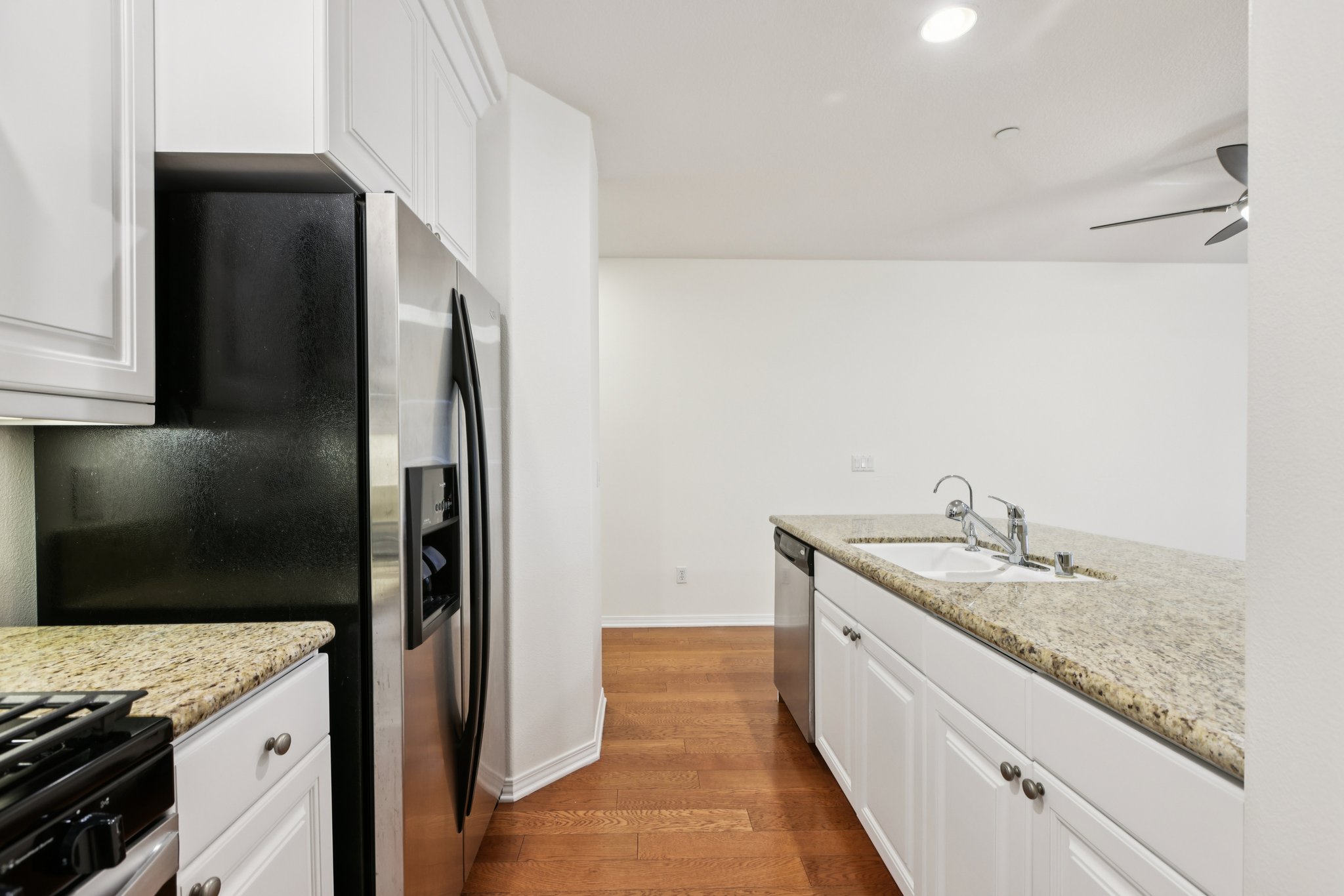 Artesia Blvd-S1301-012.jpg