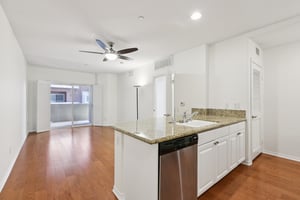 Artesia Blvd-S1301-011.jpg